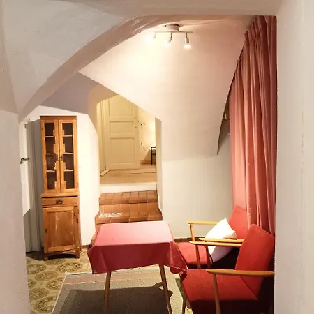 Mit 1 Schlafzimmer In Altstadthaus Daire Sankt Veit an der Glan