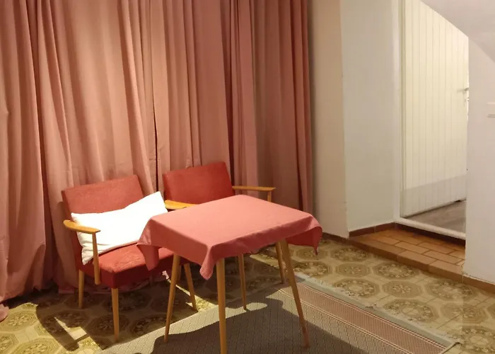 Mit 1 Schlafzimmer In Altstadthaus *